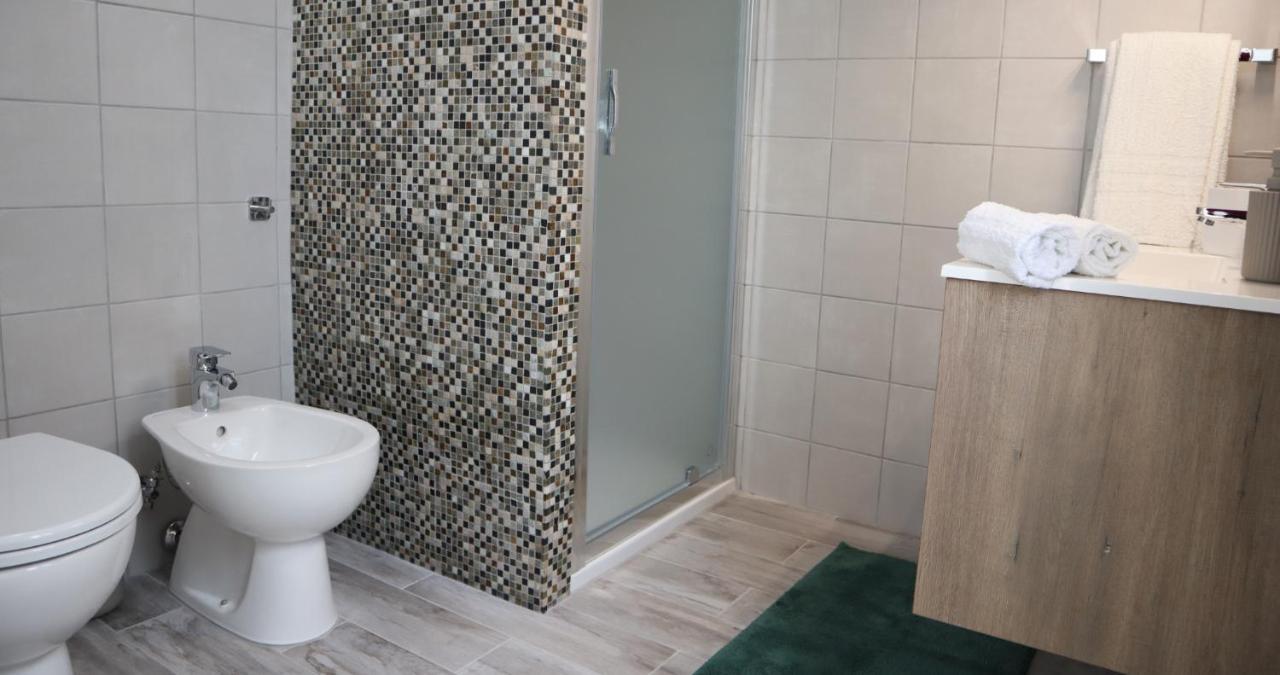 Casa Al Mare Orchidea - Motoparking - Wifi Free - Ac Cala Gonone Bagian luar foto