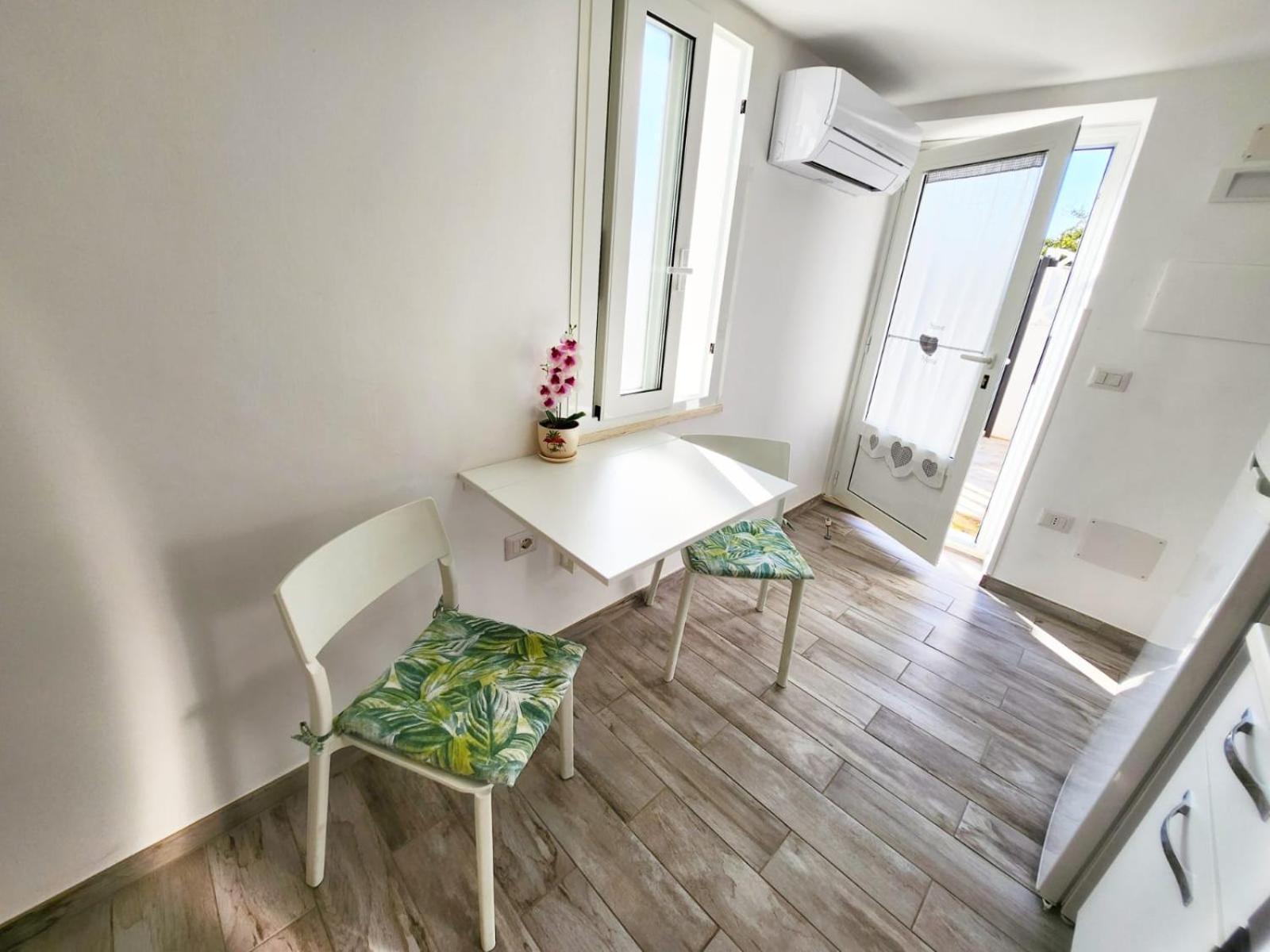 Casa Al Mare Orchidea - Motoparking - Wifi Free - Ac Cala Gonone Bagian luar foto